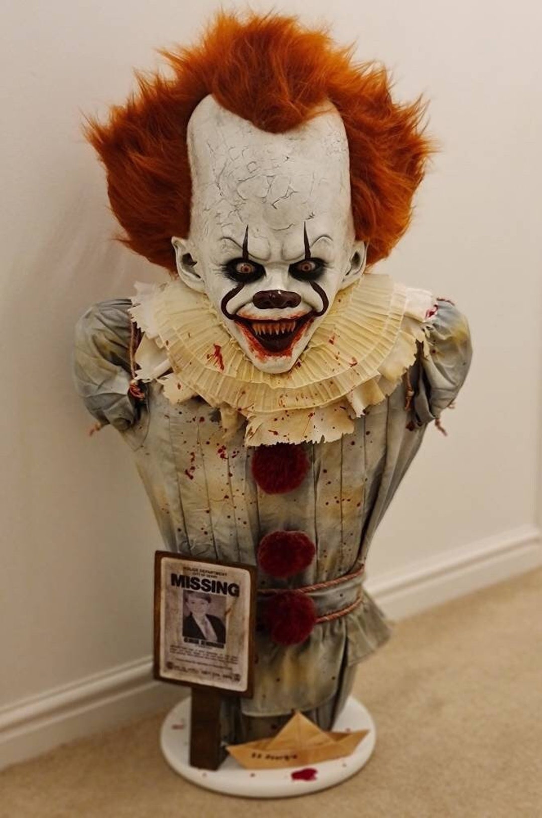 Pennywise IT LED Light Up Clown Mask – Scary Halloween Horror Face Mask For Adults