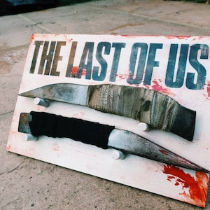 The Last of Us Shiv 1:1 Scale Prop replica - Pair of Shivs *With Display Stand* (Safe 100% Wooden)
