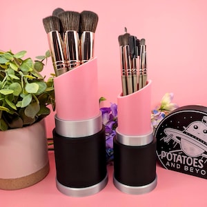 Lipstick Makeup Brush Holder / Beautician Beauty Organizer / Makeup Artist Workstation Stand / Retro Vanity Display / Salon Station Decor