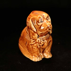 Vintage 1950s tiny ceramic hound dog figurine Hound lover Dog collector Dog walker gift Veterinarian gift Hound dog decor