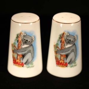 Vintage Koala salt and pepper shakers Fall colours Hostess gift First apartment gift Koala collector gift Australia gift Endangered animal