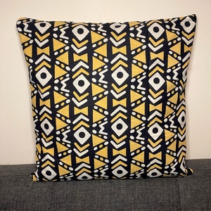 Cushion cover wax - Bogolan fabric style 2