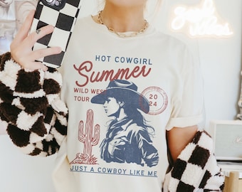 Hot Cowgirl Summer Cowboy like me Comfort Colors t shirt, Cowboy like me Oversized Comfortcolors Cowboy Like me Hot Cowgirl Summer Shirt