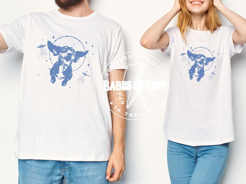 Vintage Astronaut Dachshund in Space Shirt Alien Dachshund Shirt Dachshund Dad Shirt Dachshund Mom Gift for Her Dachshund Galaxy Dog Tshirt
