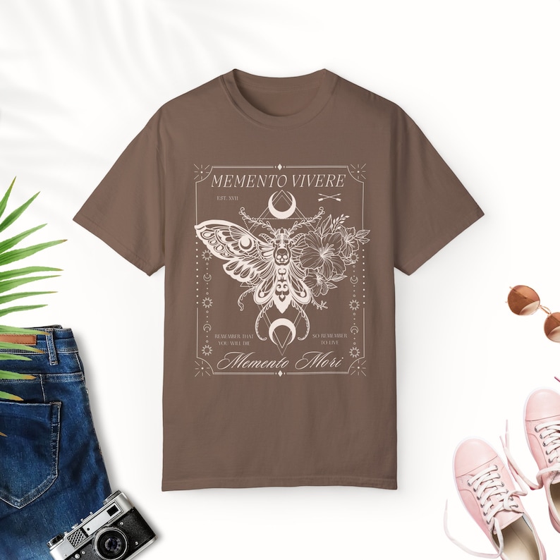 Memento Vivere Memento Mori, Memento Mori Moth Shirt, Memento Mori Botanical Gothic Tee, Grunge Goblincore Clothing Whimsigoth Dark Academia Espresso