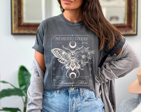 Memento Vivere Memento Mori, Memento Mori Moth Shirt, Memento Mori Botanical Gothic Tee, Grunge Goblincore Clothing Whimsigoth Dark Academia