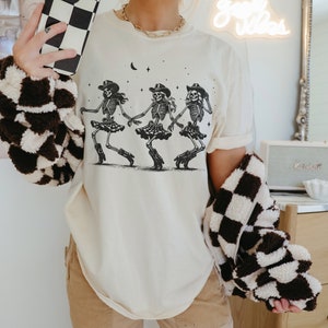 Line Dancing Cowgirl Skeletons, Line Dancing Shirt, Fun Dance Teacher Gifts, In my Dance Mom Era, In my Line Dancing Era, Dancing Skeletons