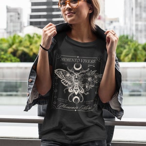 Memento Vivere Memento Mori, Memento Mori Moth Shirt, Memento Mori Botanical Gothic Tee, Grunge Goblincore Clothing Whimsigoth Dark Academia