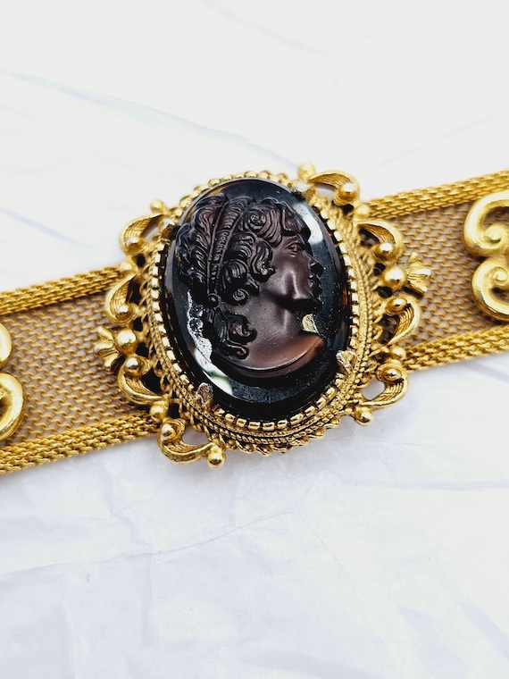 Amazing Florenza Gold-Tone Wide Mesh Bracelet with