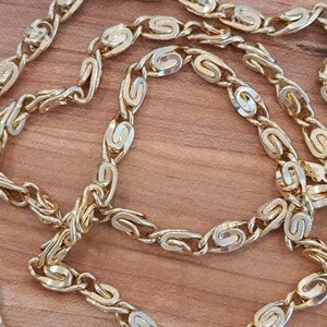 Long Chunky Hattie Carnegie Chain Necklace image 3