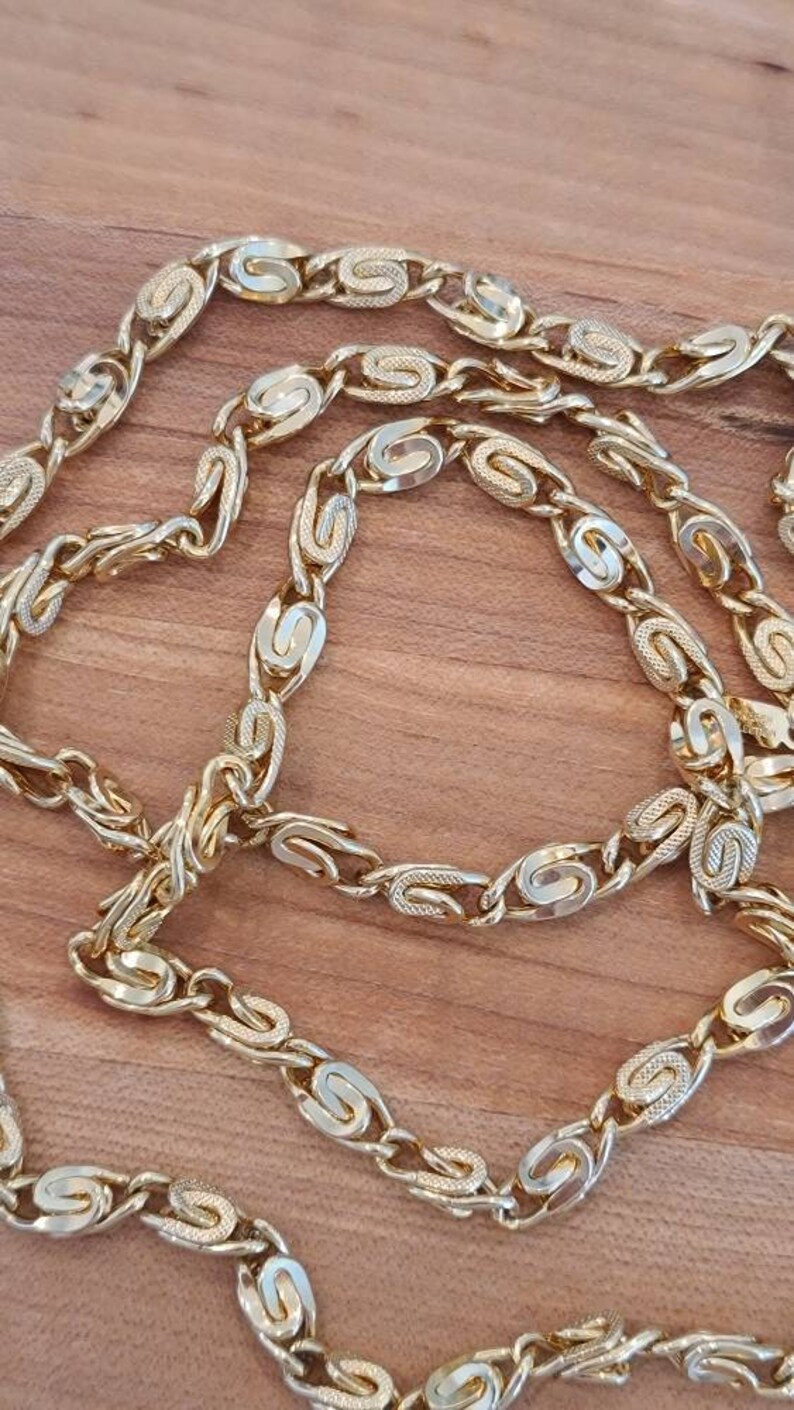 Long Chunky Hattie Carnegie Chain Necklace image 3