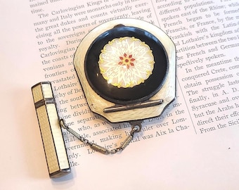 Vintage Guilloche Emaille Puderdose