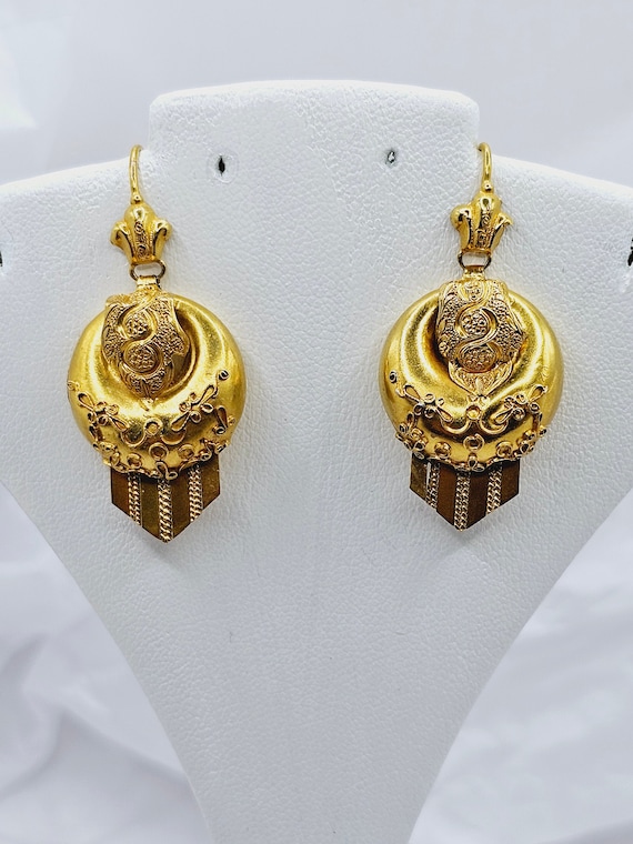 Stunning Victorian Etruscan Revival Earrings in 14