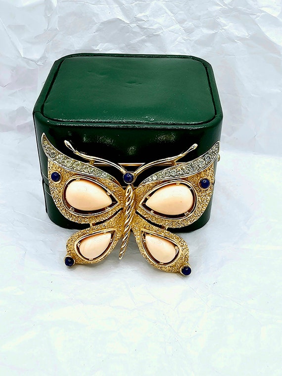 RARE Trifari Butterfly Brooch, Gold Coral and Blu… - image 2