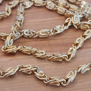 Long Chunky Hattie Carnegie Chain Necklace image 2