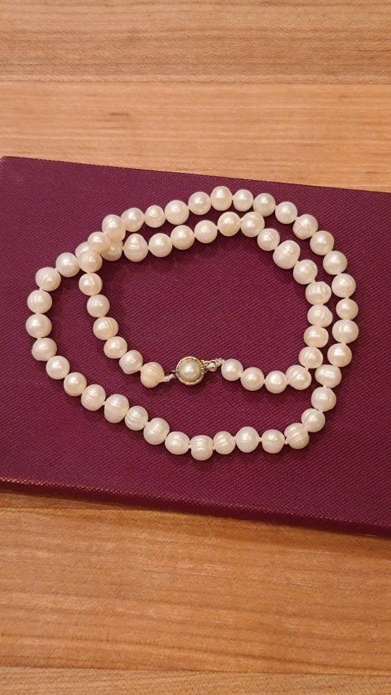 Genuine White Fresh Water Baroque Pearl Necklace w