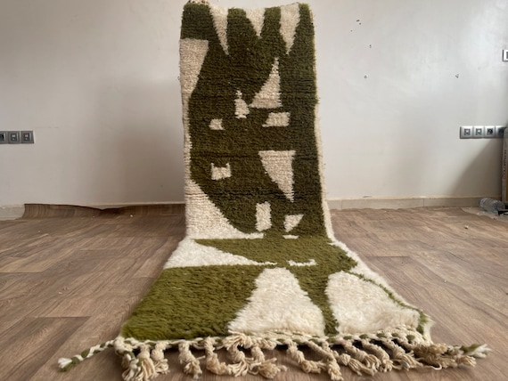 Handmade Green Beni Ourain Wool Runner Rug – Moroccan Hallway Carpet