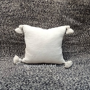 Moroccan Cotton Pillows for Serene Night, Moroccan Cotton Elegance for Dreamy Slumbers,Rest Easy in Style,Moroccan Pillows for Every Dream