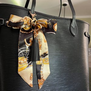 Braided Scarf Bow Purse Charm: Black Tassel, Gold Clip