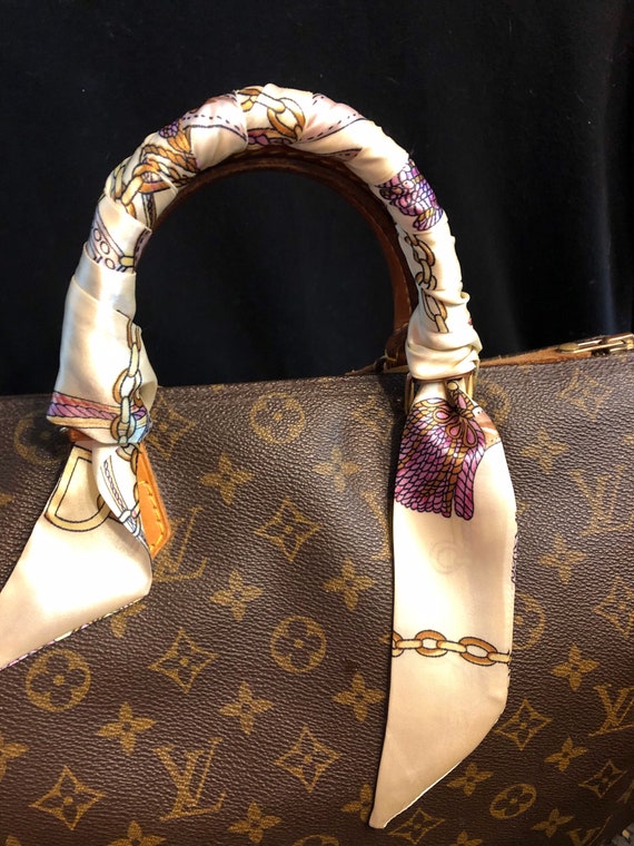 Louis Vuitton Lv monogram with belt design scarf