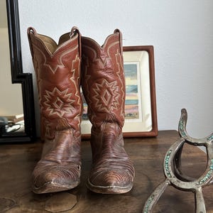 Vintage Tony Lama Cowboy Boots