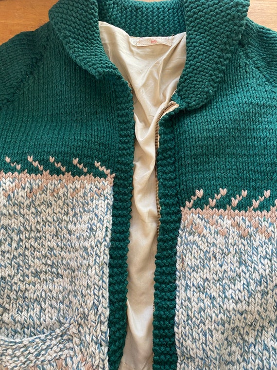 Vintage, hand knit sweater. - image 5