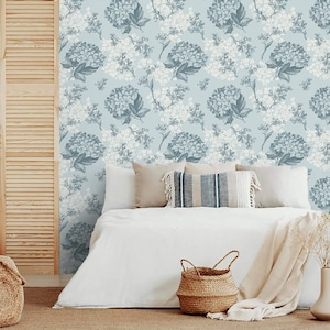 Elegant removable blue floral wallpaper Peel and stick or Traditional non woven wallpaper