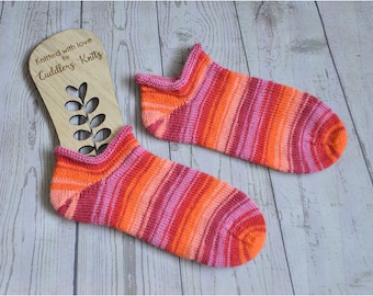 Ladies hand knitted woolly sneaker socks size UK 5-6