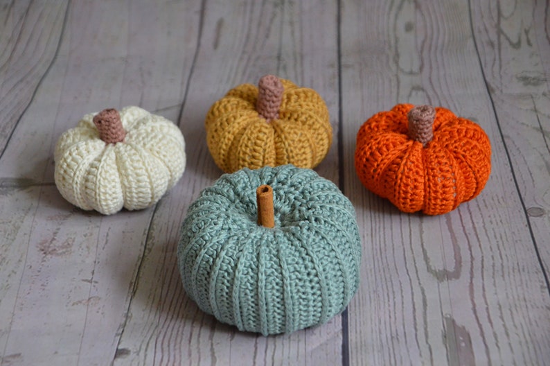Crochet Pumpkins, Fall Decor, Pumpkin Decoration, Autumn Decoration, Pumpkins, Halloween image 4