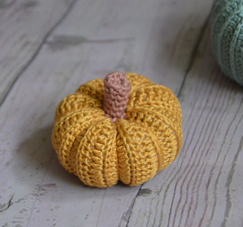 Crochet Pumpkins, Fall Decor, Pumpkin Decoration, Autumn Decoration, Pumpkins, Halloween Small mustard