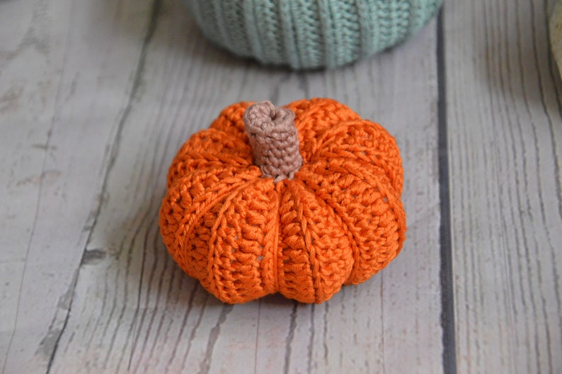 Crochet Pumpkins, Fall Decor, Pumpkin Decoration, Autumn Decoration, Pumpkins, Halloween Small orange