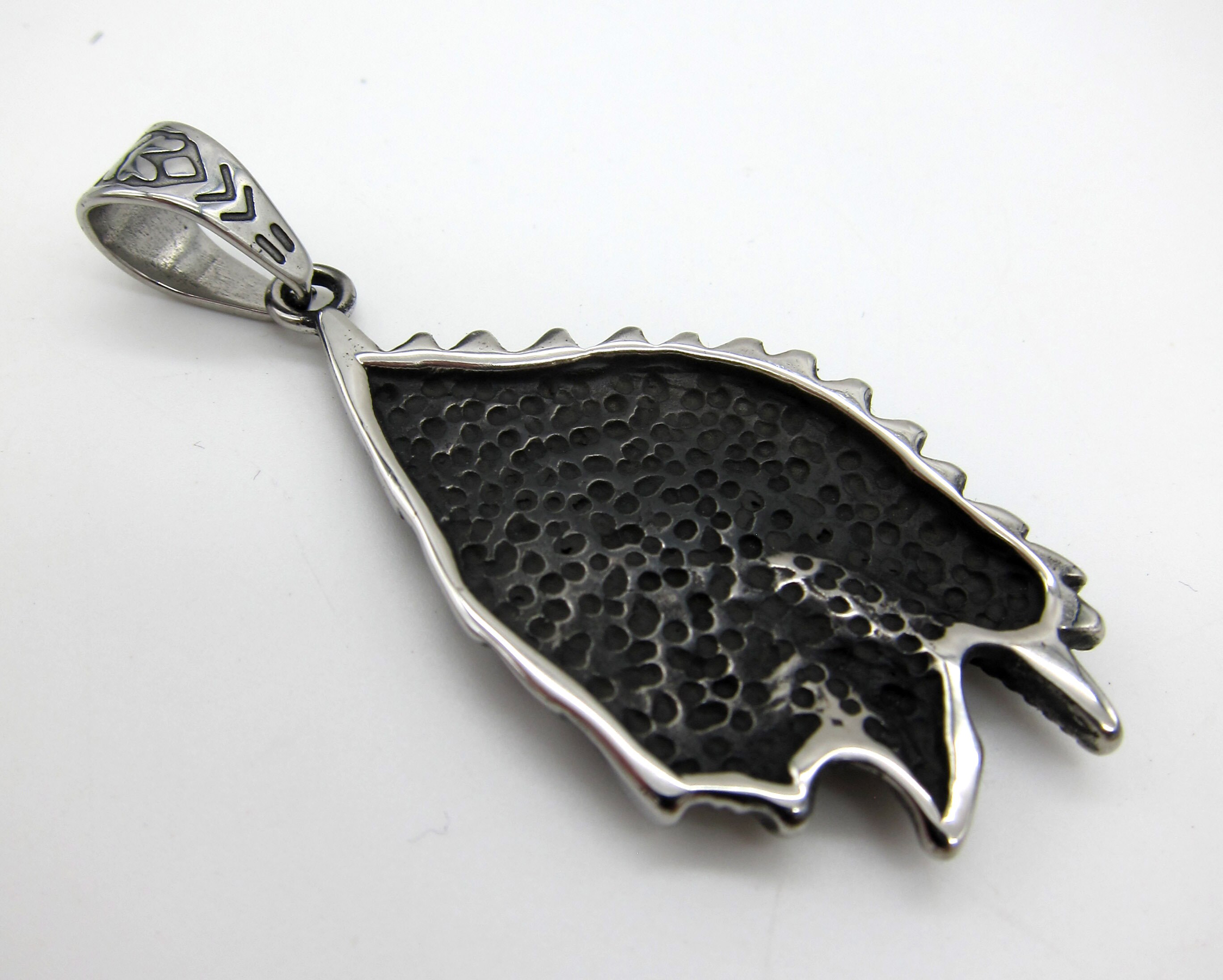 Stainless Steel Native American Design Headdress Pendant With 24