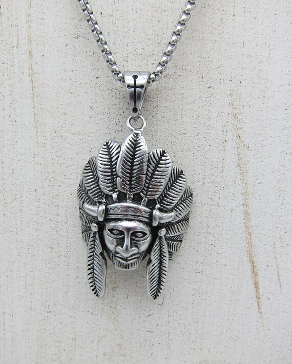 Stainless Steel Native American Design Headdress Pendant With 24
