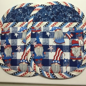 2 Oven Mitts, Patriotic gnomes