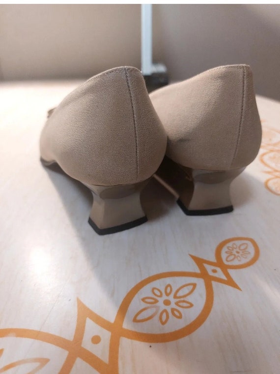 Stuart weitzman kitten heels vintage size 7 - image 7