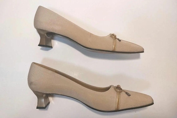 Stuart weitzman kitten heels vintage size 7 - image 6