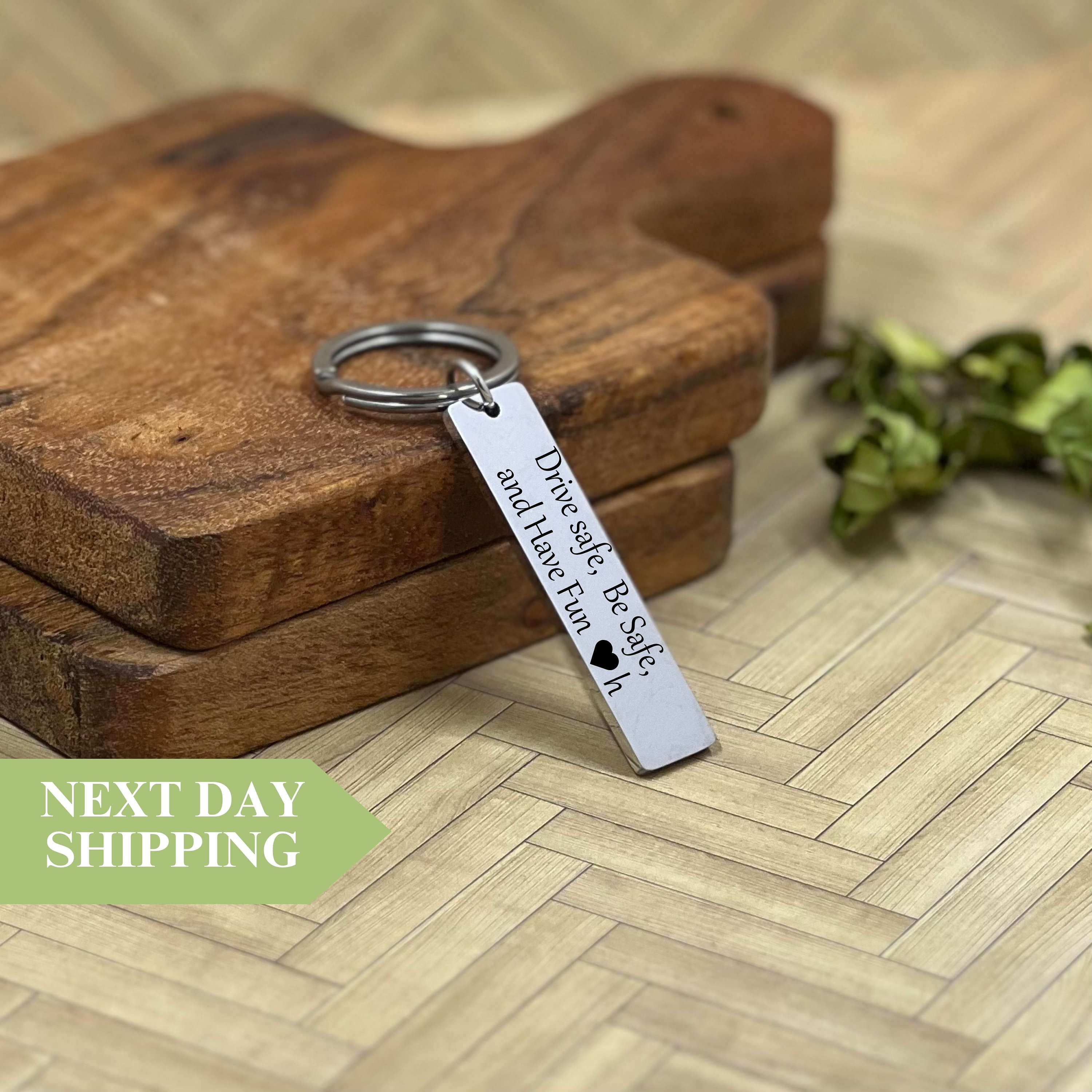 NOLITOY Key Chain Keyrings for Car Keys Drive Safe Gift Husband Wife  Keychain Drive Safe Key Ring Be Safe Keychain Mom Gift Stainless Key  Pendant