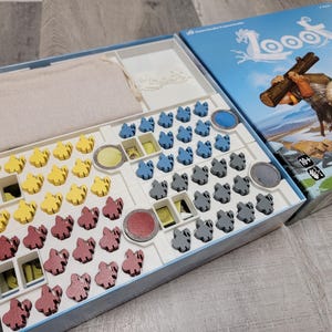 Looot board game insert / box organizer with individual player trays