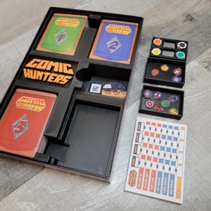 Inserto Comic Hunters (admite tarjetas con funda)