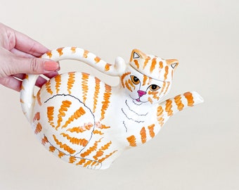 Ceramic teapot in the shape of a red cat, Vintage, Original teapot, Ceramic cat, Tabby, Gift idea, Cat Lover, Orange feline