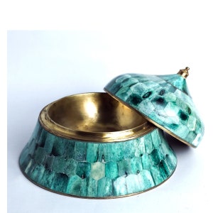 Handmade Bone Inlay Green Round Suri Box/ Decorative Box/ Jewelry Box/ Storage Box