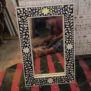 Handmade Bone Inlay Floral Pattern Mirror Frame with Free Mirror/Hanging Mirror/ Wall Decor