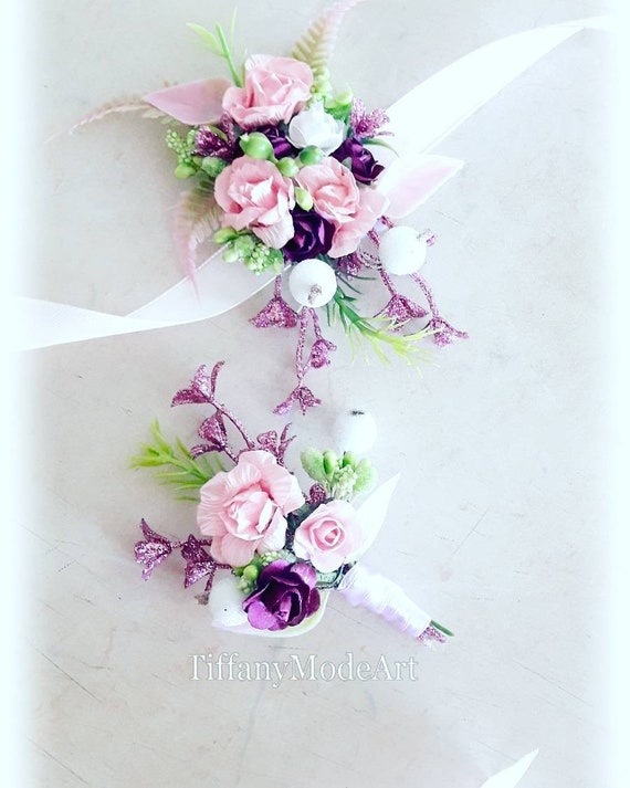 flower wrist bracelet