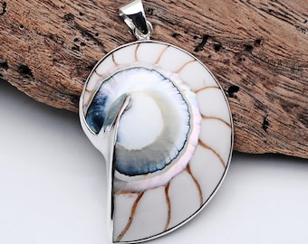 Handgemaakte hanger met nautilusschelp: sterlingzilveren strandketting