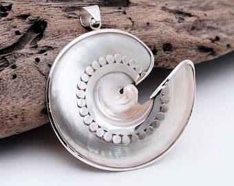 Handmade Unique Shell Pendant with 925 Sterling Silver Carving, Pearlize White Trochus Shell, Natural Shell, Silver Jewelry, Gift Ideas