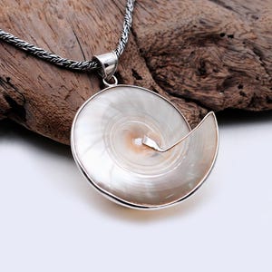Sea Shell Pendant with 925 Sterling Silver, Silver Necklace, Handmade Jewelry