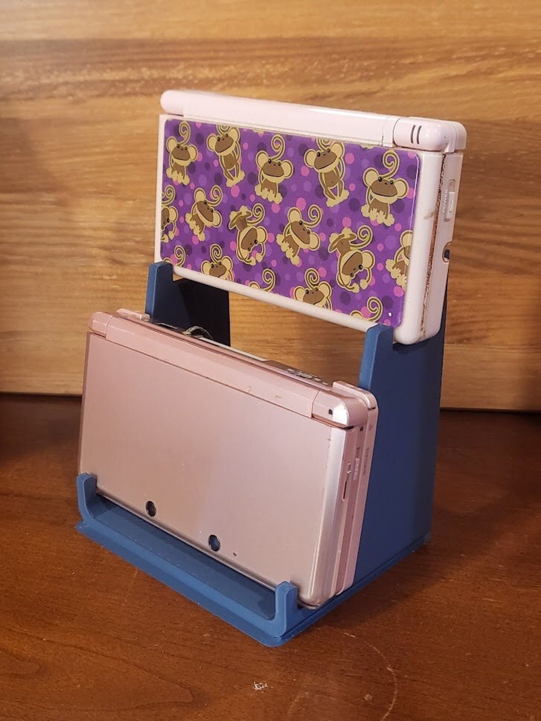 Nintendo DS and 3DS Stand Vintage Video Game Display Stand Nintendo