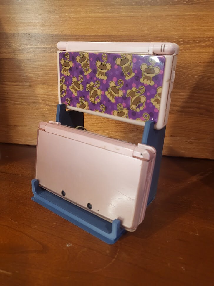 Nintendo DS and 3DS Stand Vintage Video Game Display Stand Nintendo