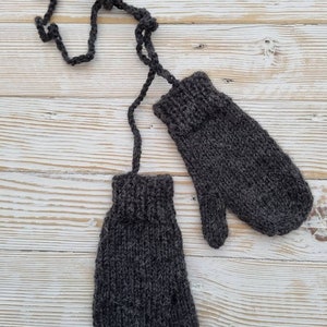 Warm alpaca gloves for children. Toddler Lambs Wool. Mittens on a String.