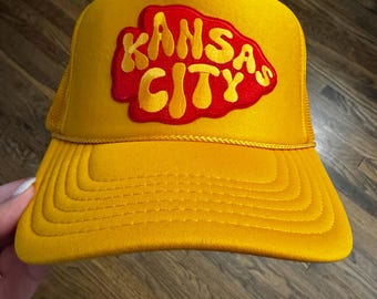 Cappello con toppa da football di Kansas City, cappello con punta di freccia Cappello di Kansas City, cappello da camionista, cappello con toppa di Kansas City, cappello KC, cappello dei Chiefs